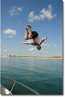 diving off boat